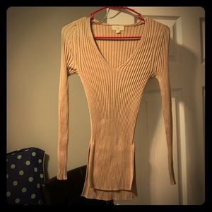 Tan/beige sweater fitted
